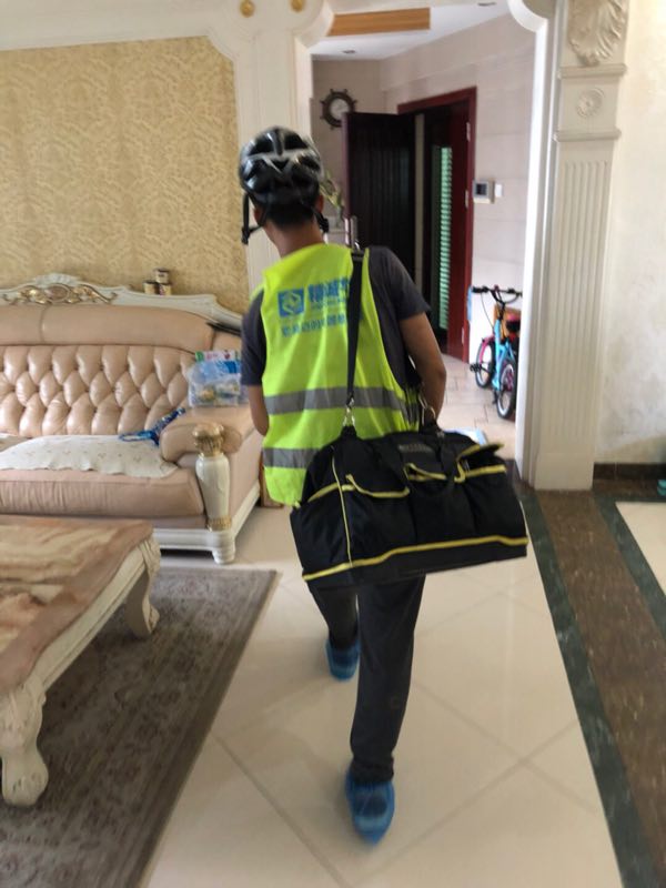 服務(wù) 服務(wù)