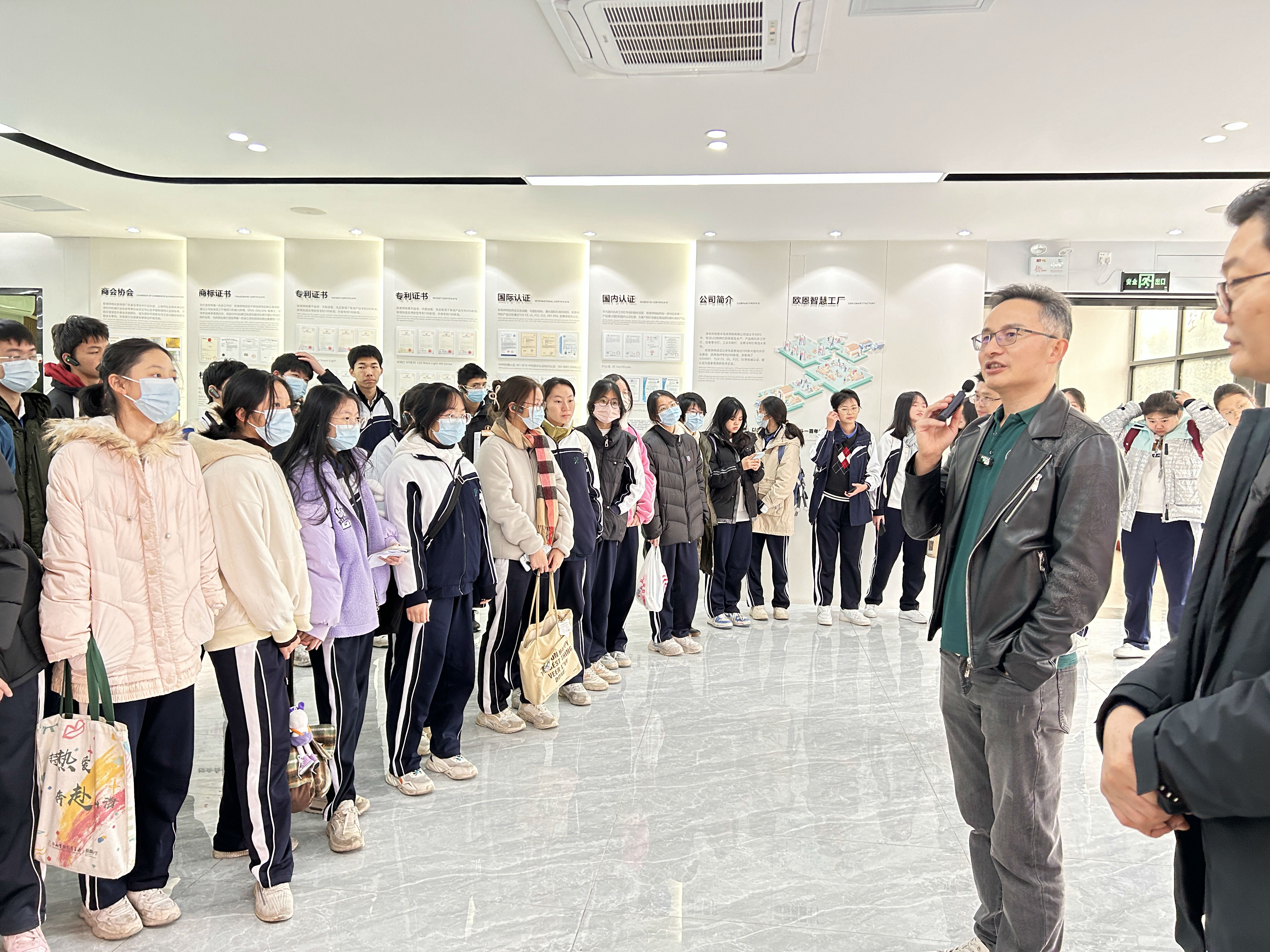 0a0a5c23-7aa6-4c8f-878f-afd39423375e.jpg 0a0a5c23-7aa6-4c8f-878f-afd39423375e.jpg